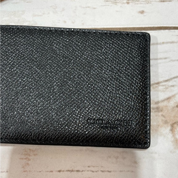 Coach Men’s 3 in 1 Billfold EUC - Picture 6 of 8